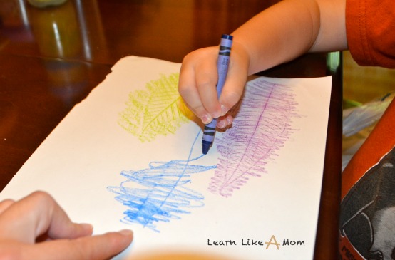 Coloring over the leaves - Learn Like A Mom!