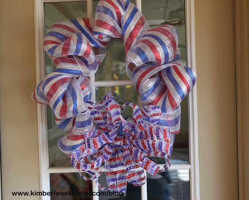 Kimberlee's Korner Olympic Wreath takes Gold at the Olympics, Oh Link Picks Medal Ceremony! http://kimberleeskorner.com/blog/2014/02/20/deco-mesh-olympic-wreath/ #olympics